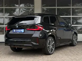 Foto 19 van BMW X1 xDrive30e M SPORT | PANORAMA | ELEKTR. STOELEN | 20 INCH VELGEN | 360 CAMERA | HEAD UP | DRIV