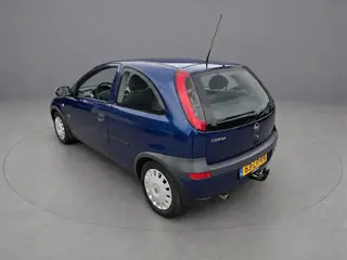 Foto 14 van Opel Corsa 1.2-16V Njoy, Airco, Trekhaak, Lage KMS, NAP