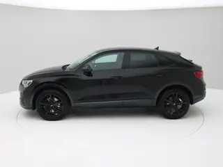 Foto 12 van Audi Q3 Sportback 45 TFSI e Edition Camera, ACC, Carplay, Stoelverwarming