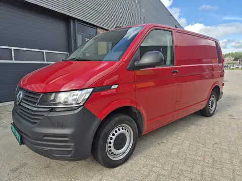 Volkswagen Transporter 2.0 TDI 4Motion SPER|LOCK camera zeer mooie bus 2500kg trekhaak DAB APPLE