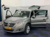 Foto 27 van Volkswagen Tiguan 1.4 TSI Sport&Style 4Motion / NETTE AUTO / DEALER ONDERHOUDEN / NAP