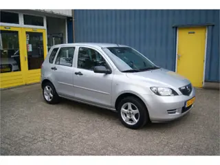 Mazda 2 1.4i Exclusive, Airco, Nieuwe Riem!!!, Nieuwe Koppeling!!!, Nieuwe APK!!!