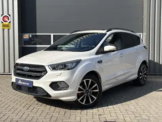 Foto 20 van Ford Kuga 1.5 EcoBoost ST Line | Pano | Schuifdak | Sony | Camera | Carplay/Android | Alcantara | In