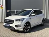 Foto 30 van Ford Kuga 1.5 EcoBoost ST Line | Pano | Schuifdak | Sony | Camera | Carplay/Android | Alcantara | In