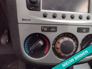 Foto 13 van Opel Corsa 1.2-16V Cosmo MOOIE AUTO BEL 0619590613 5 DRS AIRCO
