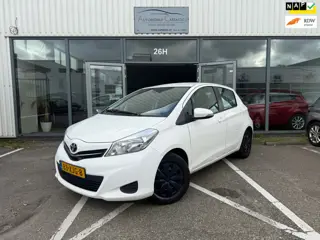 Toyota Yaris 1.0 VVT-i Aspiration 1e EIGENAAR | CAMERA | AIRCO | ELEKTRISCHE RAMEN | APK | NAP