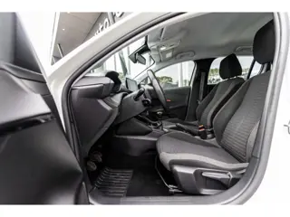 Foto 20 van Peugeot 208 1.2 PureTech Active Pack | Cruise | Carplay | NL Auto
