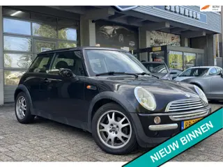 Mini 3-Deurs 1.6 One | AIRCO | ELEK.RAMEN | APK.