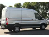Foto 28 van Ford Transit 330 2.0TDCI 131pk L2H2 Trend | Camera | Trekhaak | Navi | Cruise | Lease 278,- p/m