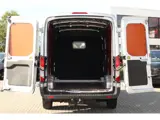 Foto 25 van Ford Transit 330 2.0TDCI 131pk L2H2 Trend | Camera | Trekhaak | Navi | Cruise | Lease 278,- p/m