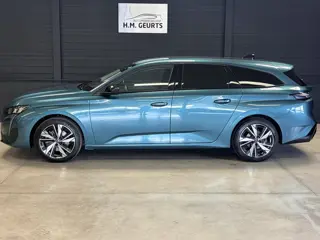 Foto 13 van Peugeot 308 SW 1.2 T Allure | Automaat | Camera | Navi | CarPlay