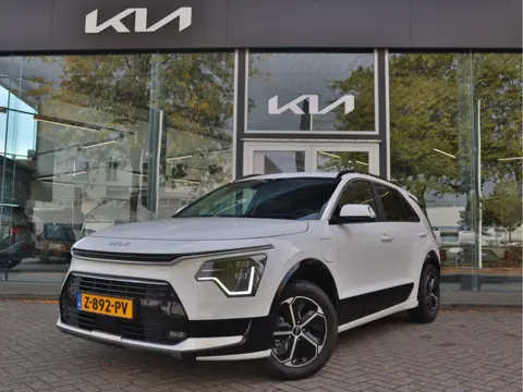 Kia Niro 1.6 GDi PHEV Plug-In DynamicPlusLine Schuifdak | Leder | Stoelverwarming | Trekhaak afneemb