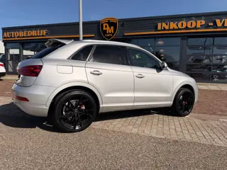 Foto 19 van Audi Q3 2.0 TFSI Quattro S Edition | Pano | Automaat | Leer | Trekhaak |