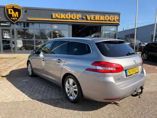 Foto 18 van Peugeot 308 SW 1.2 PureTech | Automaat | Pano | Camera |