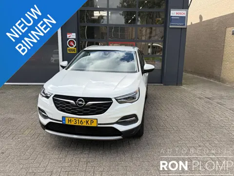Opel Grandland X 1.2 Turbo Innovation Automaat / Airco clima / Navigatie/ Camera/ Cruise/ PDC/ LED/ 