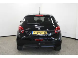 Foto 16 van Peugeot 208 1.2 PureTech Allure (bj 2019)