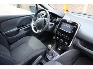 Foto 13 van Renault Clio Estate 1.5 dCi ECO Night&Day *Rijklaarprijs