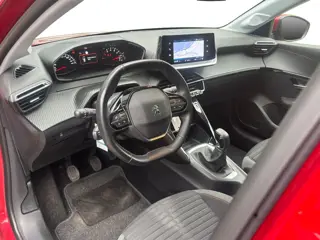 Foto 19 van Peugeot 208 Blue Lease Active 1.2 75pk | NAVI | LM-VELGEN | PARKEERSENSOREN | DAB+ | APPLE CARPLAY /