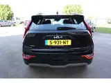 Foto 28 van Kia Niro EV DynamicLine 64.8 kWh, Mooi !!, SOH 100 %, Camera, PDC, Rijklaarprijs incl. garantie.