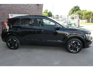 Foto 16 van Kia Niro EV DynamicLine 64.8 kWh, Mooi !!, SOH 100 %, Camera, PDC, Rijklaarprijs incl. garantie.