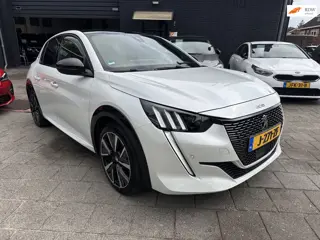 Foto 11 van Peugeot 208 1.2 PureTech GT-Line|101pk|Navi
