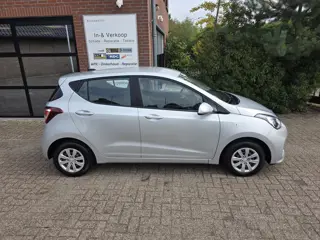 Foto 20 van Hyundai i10 1.0i Comfort | Navigatie | Cruise | (bj 2019)