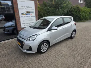 Foto 18 van Hyundai i10 1.0i Comfort | Navigatie | Cruise | (bj 2019)
