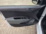 Foto 21 van Hyundai i10 1.0i Comfort | Navigatie | Cruise | (bj 2019)
