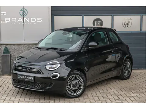 Fiat 500E Icon 42 kWh Magic Eye Pano Carplay Zeer luxe Garantie