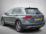 Foto 22 van Volkswagen Tiguan 1.5 TSI ACT Highline Business R(Goed OnderH, Panorama, Head-up, Navi, 360 Camera,