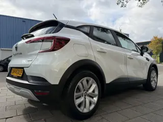 Foto 11 van Renault Captur 1.6 E-Tech Full Hybrid 145 Business Zen - AUTOMAAT I Apple CarPlay / Navigatie I Airc