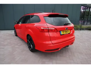 Foto 18 van Ford FOCUS Wagon 2.0 ST Mountune Leder Navigatie Camera Sony  Mountune Tuning