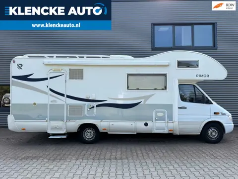 Mercedes-Benz Sprinter 316 CDI Rimor Superbrig 83.985km 156PK 2x Airco 6 persoons Trekhaak Stapelbed