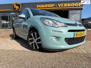 Citroen C3 1.2 PureTech | Camera | Self-Park | Stoelverwarming |