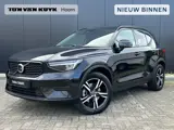 Foto 21 van Volvo XC40 2.0 B4 Plus Dark 360 camera / Harman Kardon/ 2 elektrische stoelen / intellisafe / climat