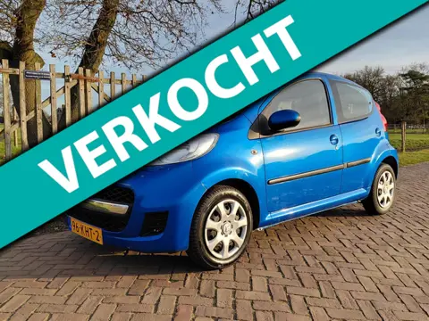 Peugeot 107 1.0-12V XS