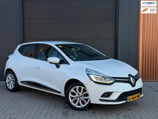 Foto 11 van Renault Clio 0.9 TCe Limited|100% Onderhouden|Pearl White|Stoelverwarming|Parkeersensoren|Keyless|Na