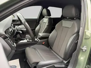 Foto 15 van Audi A4 Avant 35 TFSI Competition S.*ACC*Distr.Green*Incl BTW