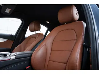 Foto 16 van Mercedes-Benz C-klasse 300 e 4MATIC AMG Line Burmester/Led/Leer/Carplay