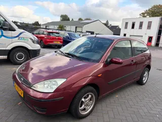 Ford Focus 1.4-16V Cool Edition