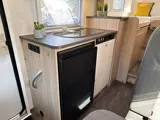 Foto 29 van Sunlight V66 Adventure Edition COMPACT CAMPER 140 pk Euro 6 Citroen Jumper **Enkele bedden/Memo chas