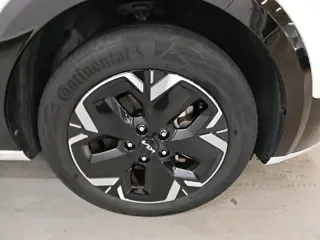 Foto 17 van Kia Niro EV DynamicLine 64.8 kWh NL-AUTO | NAVI | CAMERA | 1/2 LEDER