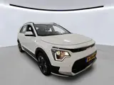 Foto 25 van Kia Niro EV DynamicLine 64.8 kWh NL-AUTO | NAVI | CAMERA | 1/2 LEDER