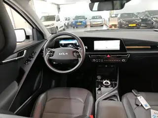 Foto 12 van Kia Niro EV DynamicLine 64.8 kWh NL-AUTO | NAVI | CAMERA | 1/2 LEDER