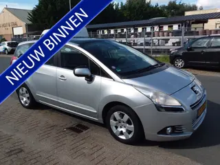 Peugeot 5008 1.6 THP Style 7p. (bj 2011)