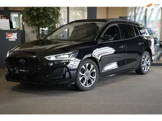 Ford Focus Wagon 1.0 EcoBoost Hybrid ST Line X AUT Pano Trek Navi Led Pdc