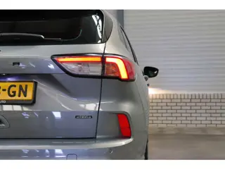Foto 16 van Ford Kuga Ford Kuga 2.5 PHEV ST-Line | Hybride | Dealer Onderhouden | Luxe SUV | CAMERA | NAVI | KEY