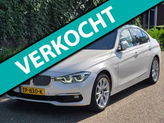 BMW 3-serie 320i Luxury Edition Individual Schuifdak Apple CarPlay Virtual dash Camera LED NAP 2e ei