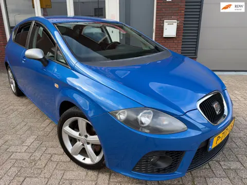 Seat Leon 2.0 TFSI FR / Navi / Clima / Cruise / 5DRS / LM