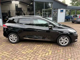 Foto 20 van Renault Clio Estate 0.9 TCe Limited navigatie